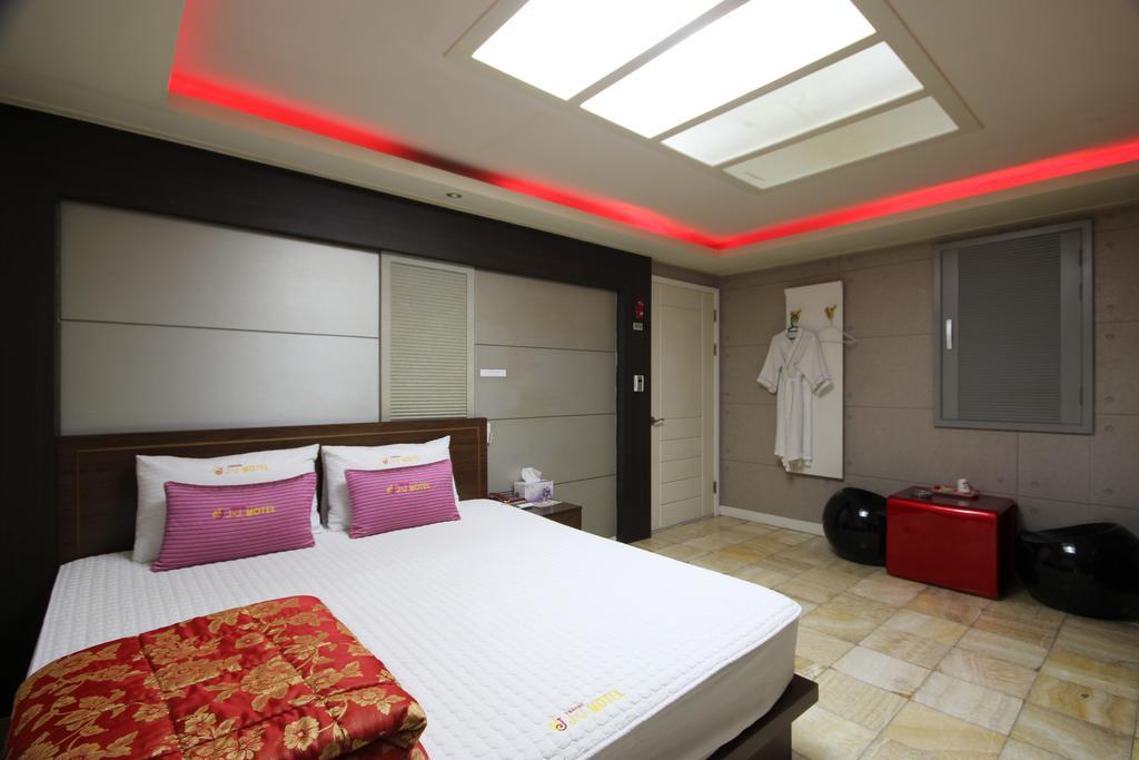 Hotel Bridge Pusan Pokoj fotografie