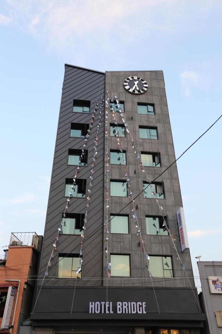 Hotel Bridge Pusan Exteriér fotografie